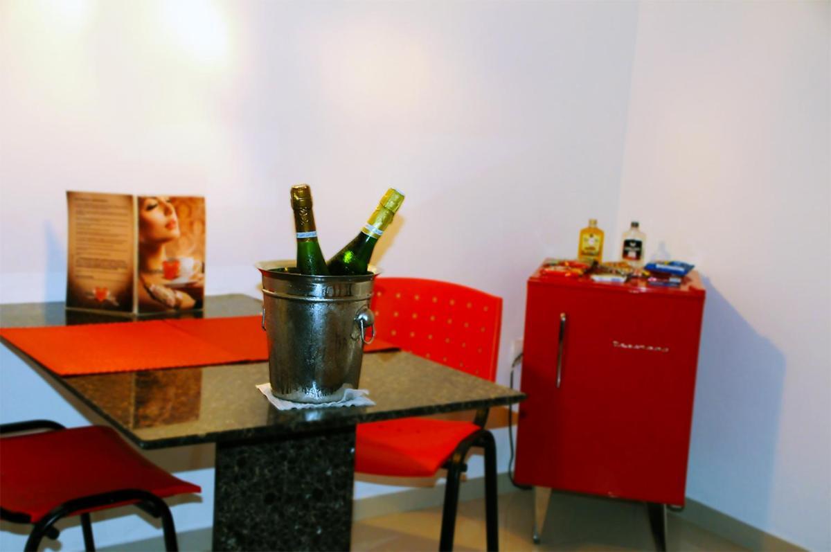 Tititi Motel (Adults Only) أوليندا المظهر الخارجي الصورة