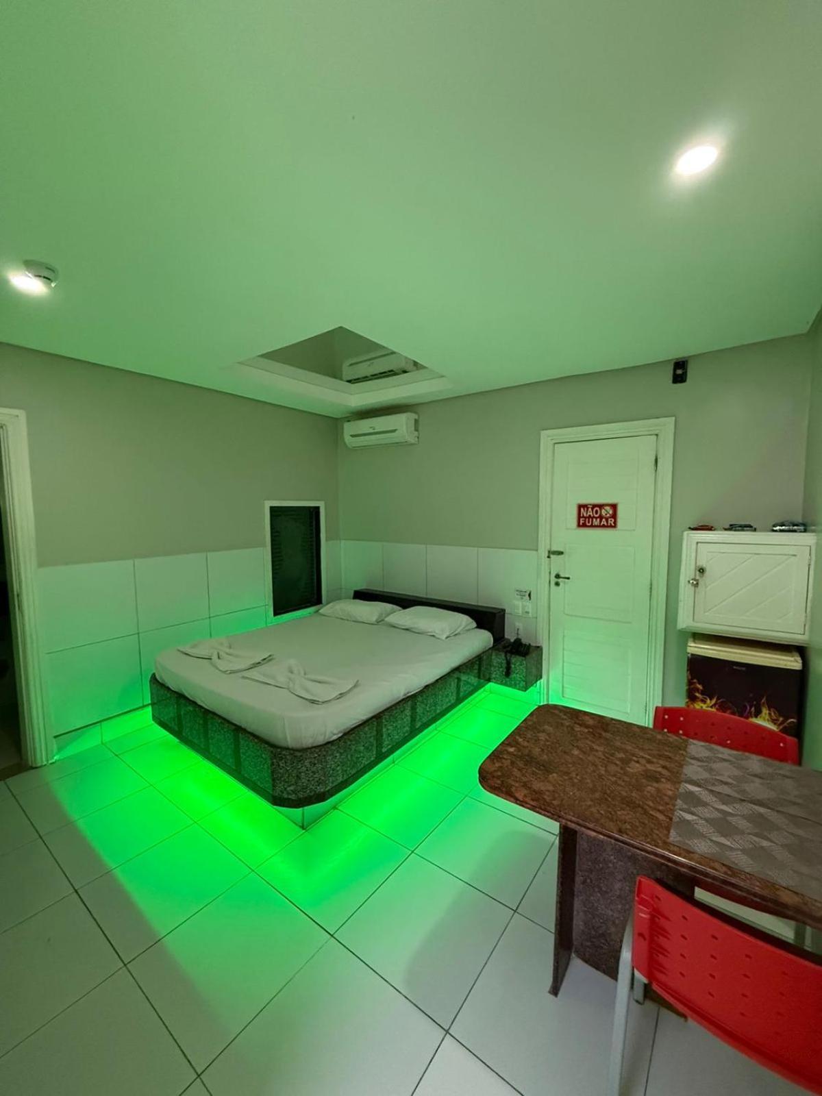 Tititi Motel (Adults Only) أوليندا المظهر الخارجي الصورة