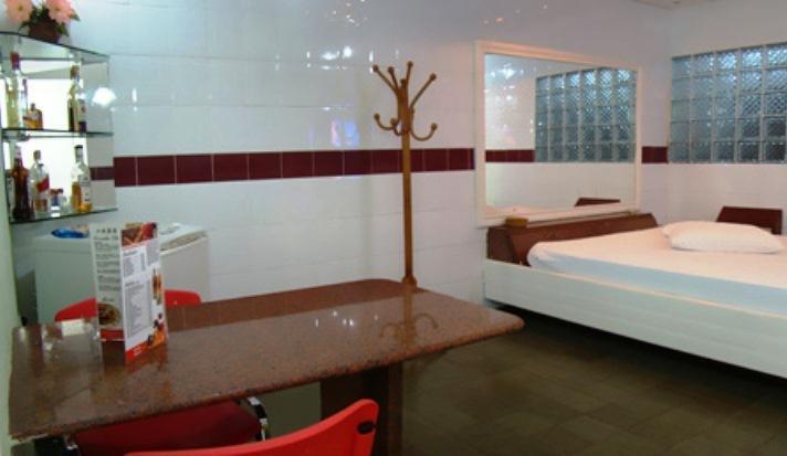 Tititi Motel (Adults Only) أوليندا الغرفة الصورة